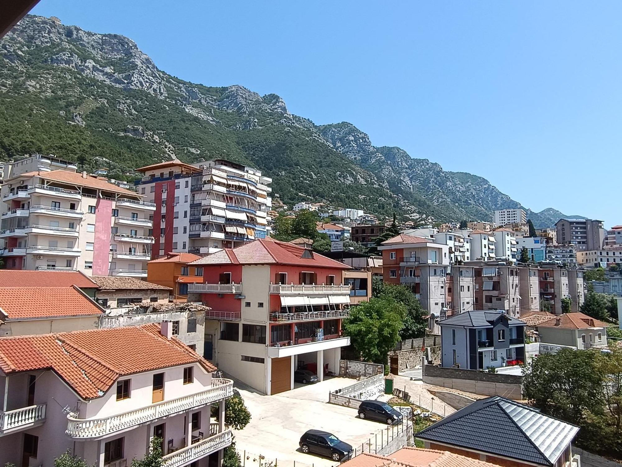 Panoramic Escape Bami